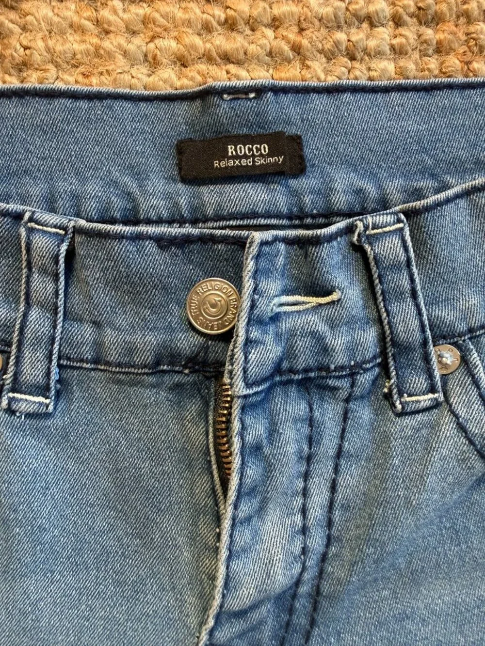 True Religion Rocco Relaxed Skinny Mens Denim Shorts Size 32 Blue